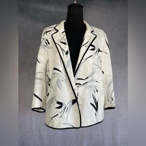 White floral blazer jacket with navy trim size small